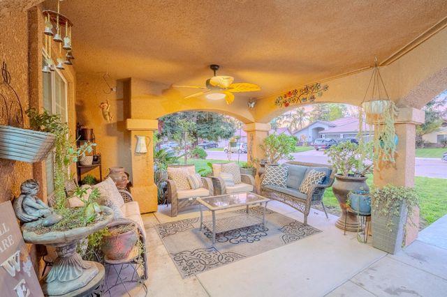 3931 E Elowin Avenue, Visalia, CA 93292