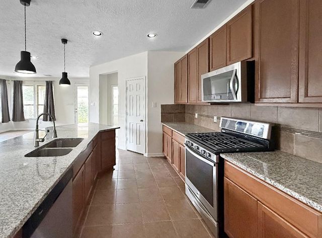 6503 Bayliss Valley Lane, Katy, TX 77449