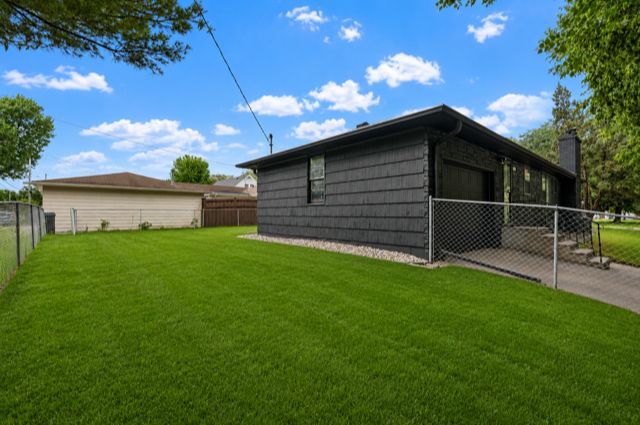 6101 11th Avenue S, Minneapolis, MN 55417