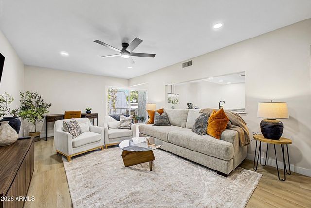 3416 N 44TH Street 52, Phoenix, AZ 85018