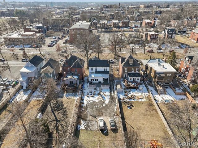 4935 Reber Place, St Louis, MO 63139