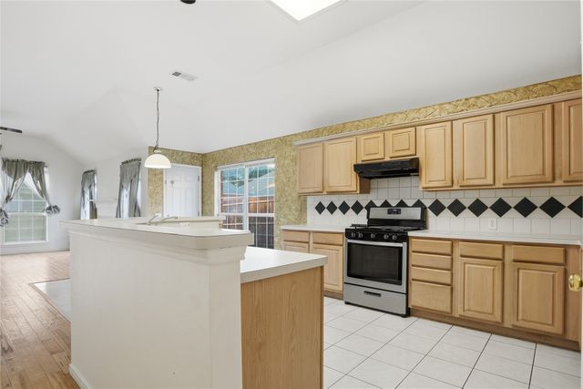 6609 Candlecreek Lane, Plano, TX 75024