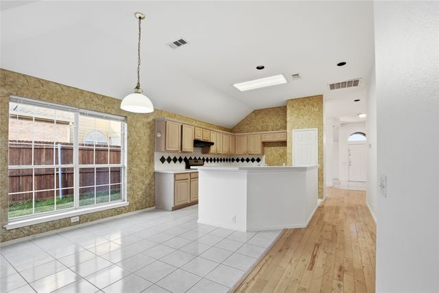 6609 Candlecreek Lane, Plano, TX 75024