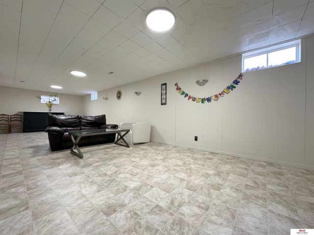 501 Terrace Road, Lincoln, NE 68505