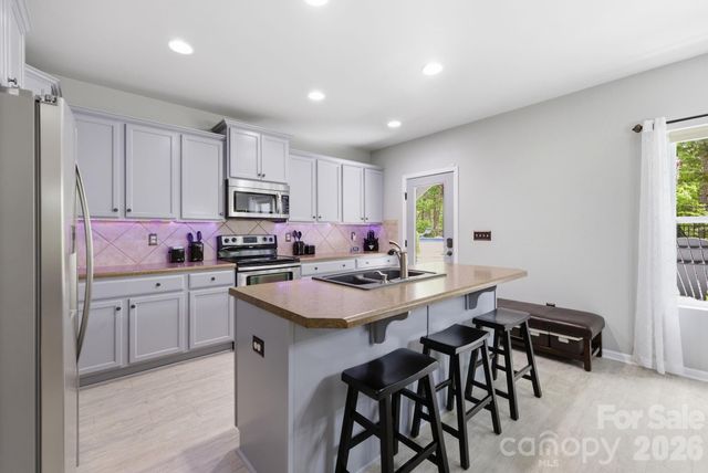 5404 Cotton Top Court, Waxhaw, NC 28173