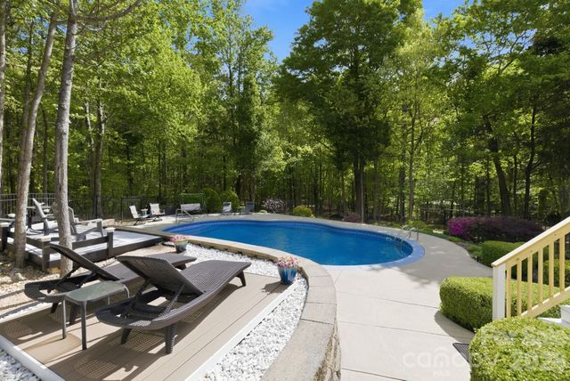 5404 Cotton Top Court, Waxhaw, NC 28173