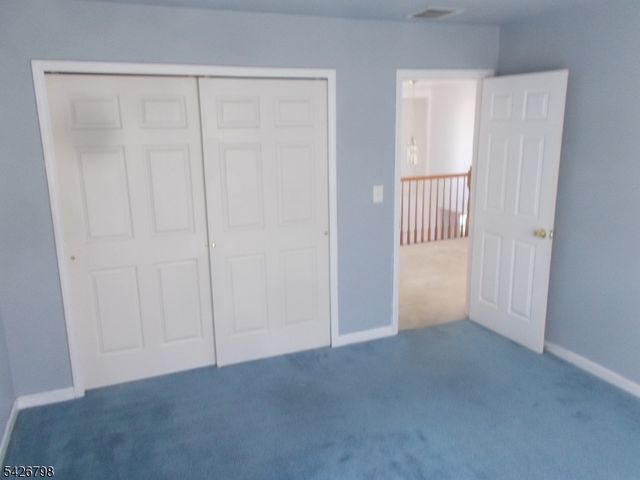 11 Shadow Hill Way, Washington Twp., NJ 07840
