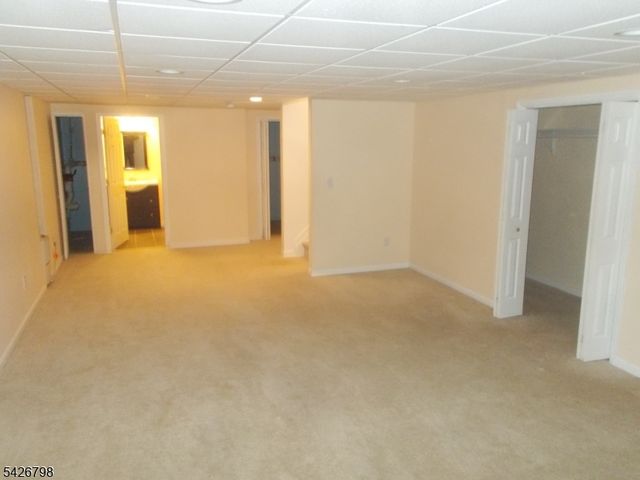 11 Shadow Hill Way, Washington Twp., NJ 07840