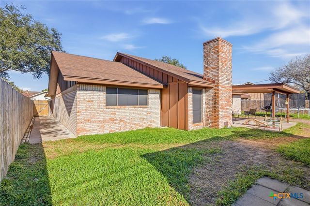 308 Alamogordo Drive, Victoria, TX 77904