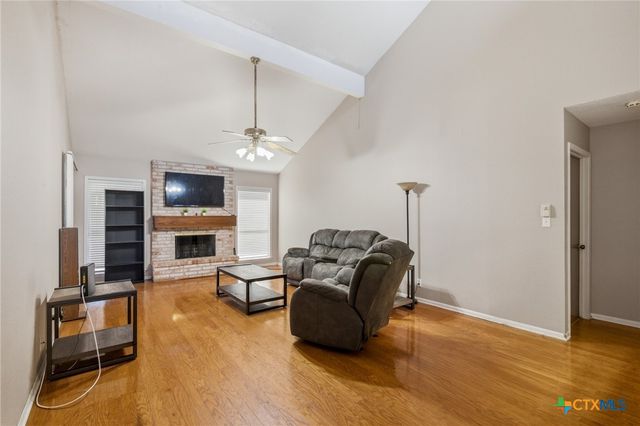 308 Alamogordo Drive, Victoria, TX 77904