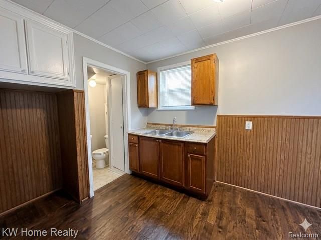4607 Cadieux Road, Detroit, MI 48224