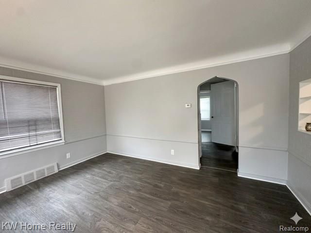 4607 Cadieux Road, Detroit, MI 48224
