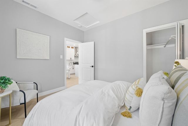 346 E Washington Avenue, Sunnyvale, CA 94086