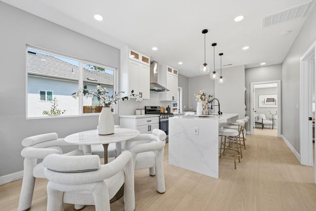 346 E Washington Avenue, Sunnyvale, CA 94086