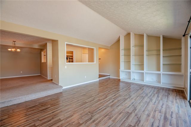 9 High Gate 7, Perinton, NY 14450