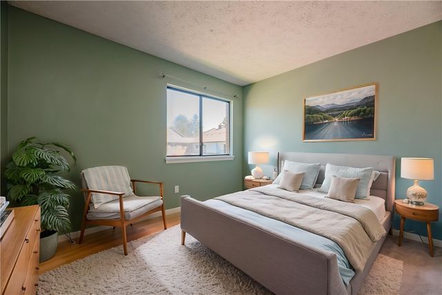 9 High Gate 7, Perinton, NY 14450