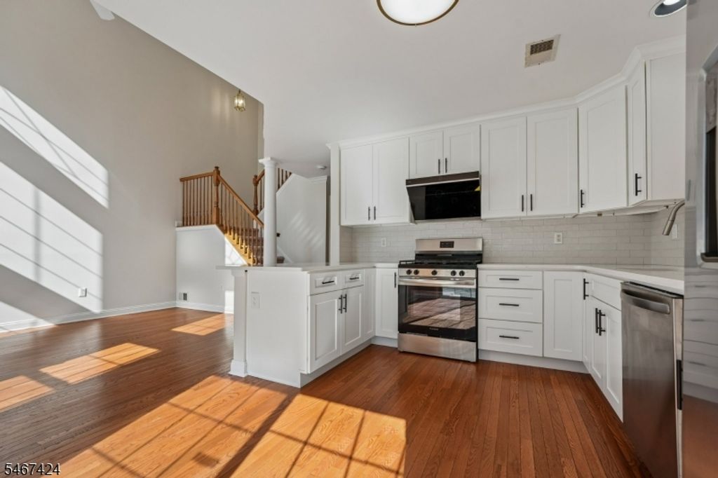 26 Mayflower Dr, Bernards Twp., NJ 07920 — photo 4