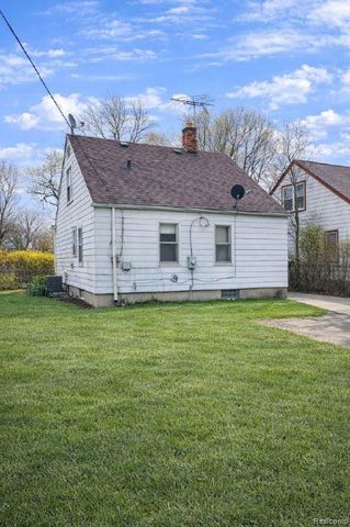 18681 Shields Street, Detroit, MI 48234