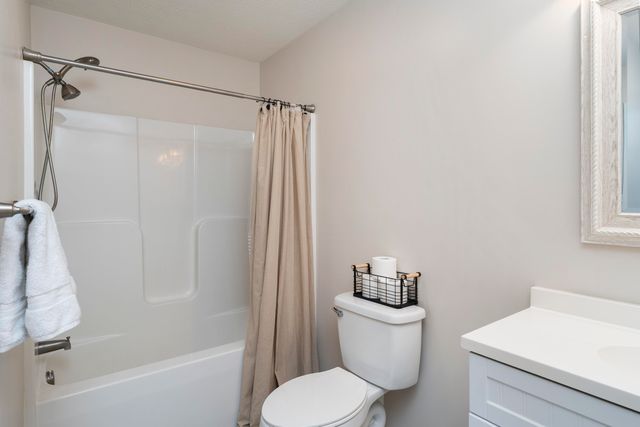 161 MT SINAI POINTE, Fort Valley, VA 22652