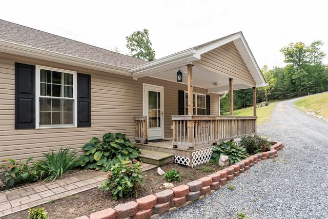 161 MT SINAI POINTE, Fort Valley, VA 22652