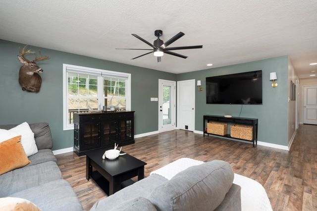 161 MT SINAI POINTE, Fort Valley, VA 22652