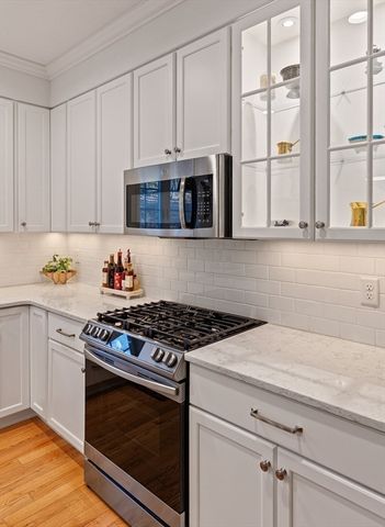 7 Jewell Crossing, Mendon, MA 01756