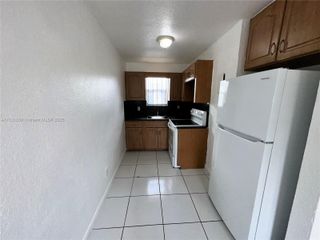 701 NW 7th Ave 8, Hallandale Beach, FL 33009