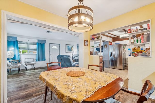 7551 17TH LANE N, St Petersburg, FL 33702