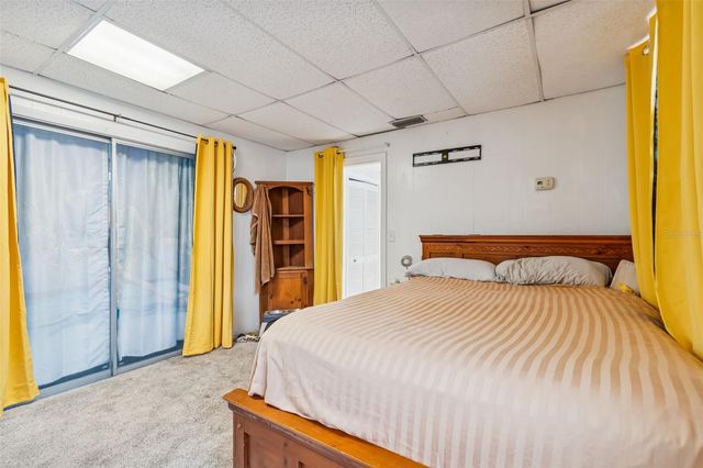 7551 17TH LANE N, St Petersburg, FL 33702