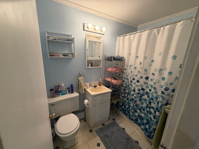 32 River Rd, Andover, MA 01810