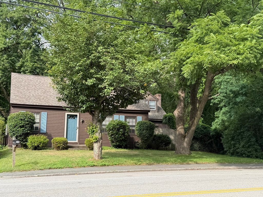 32 River Rd, Andover, MA 01810
