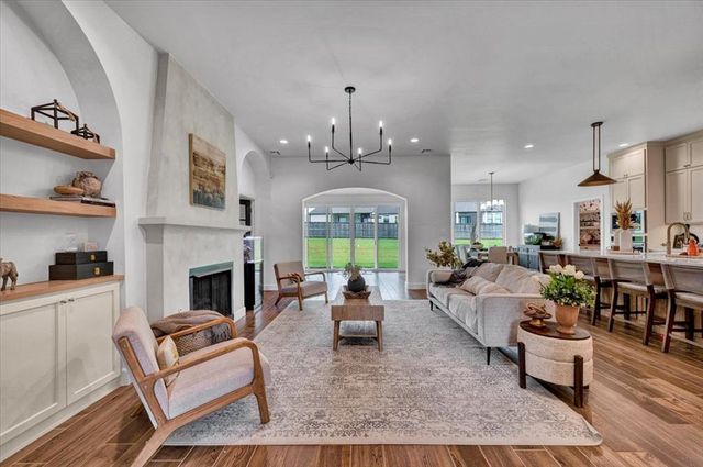 1049 Dorsi Way, Newcastle, OK 73065