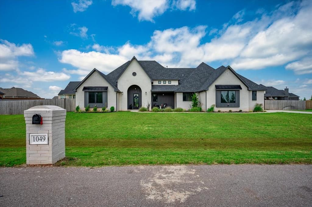 1049 Dorsi Way, Newcastle, OK 73065