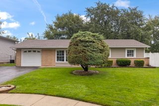 7795 Sherwood Circle S, Hanover Park, IL 60133