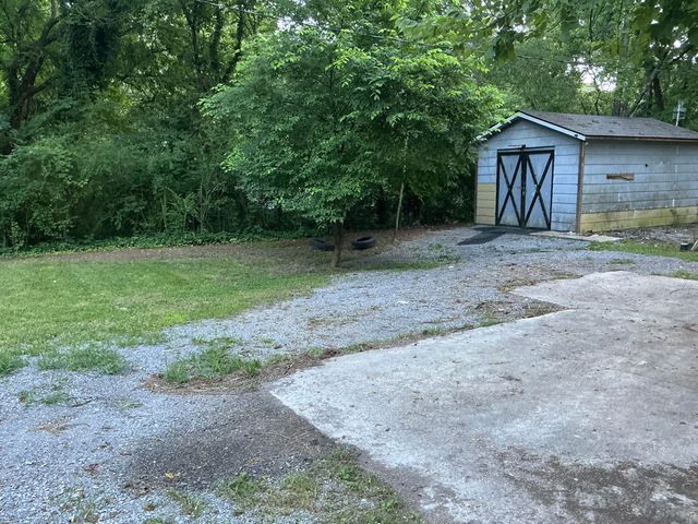 409 Florence Street, Rossville, GA 30741