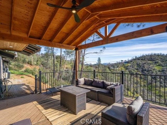 14091 Highview Trail, Redding, CA 96003