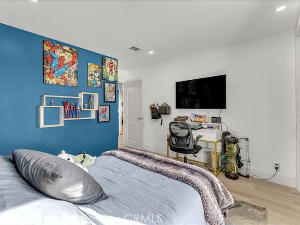 Image 22 of property listing at 14091 Highview Trail, Redding, CA 96003