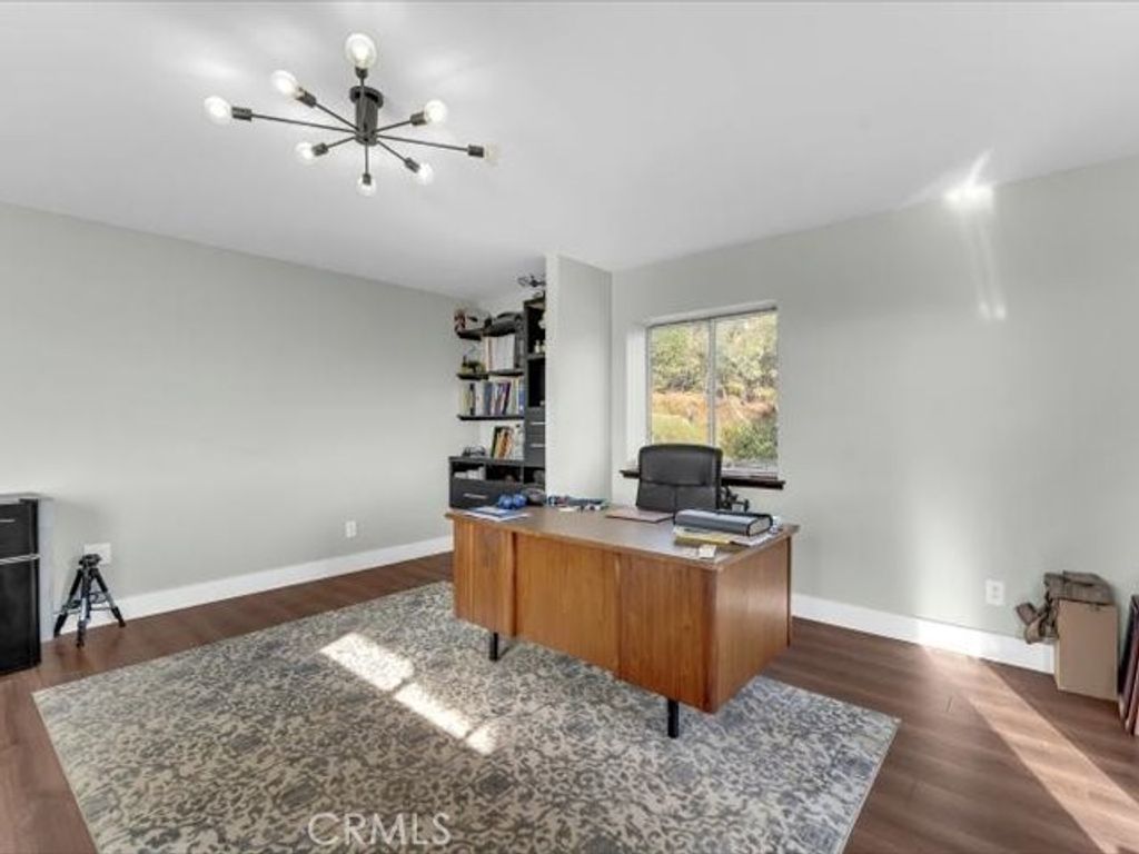 Image 27 of property listing at 14091 Highview Trail, Redding, CA 96003