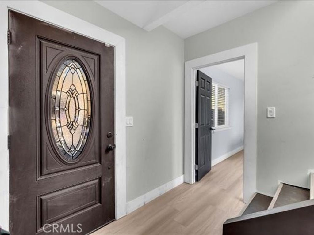 Image 3 of property listing at 14091 Highview Trail, Redding, CA 96003