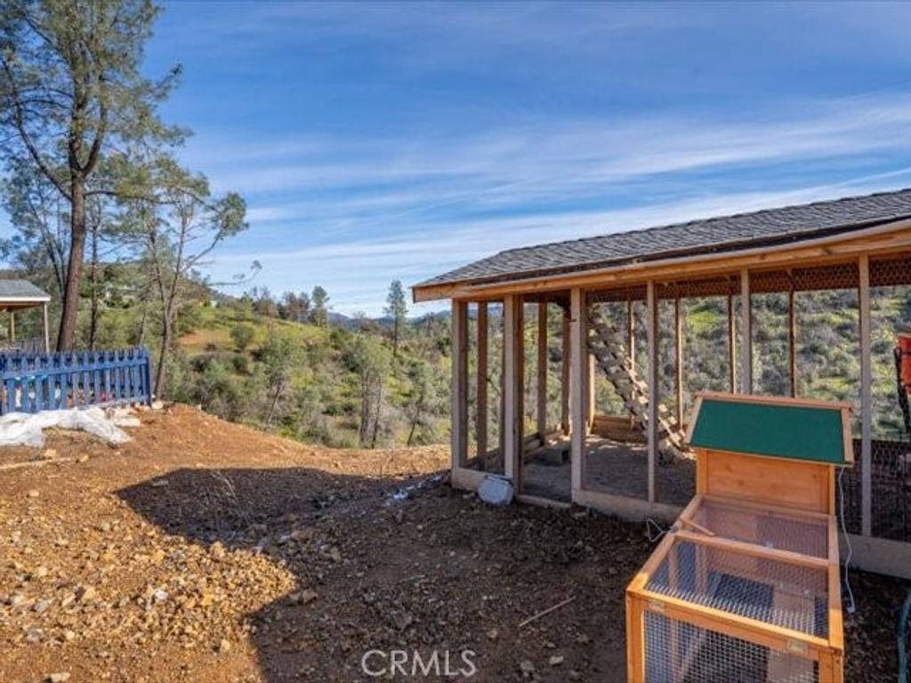 Image 56 of property listing at 14091 Highview Trail, Redding, CA 96003