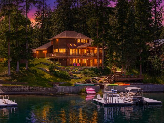 349 Echo Chalet Drive, Bigfork, MT 59911