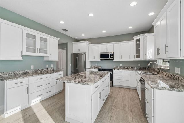 18098 MACEK RD, Weeki Wachee, FL 34614