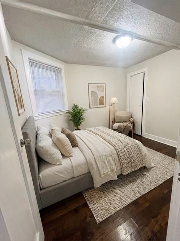 3636 W Iowa Street BF, Chicago, IL 60651