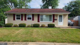 235 CUMBERLAND RD, Camp Hill, PA 17011