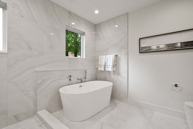 110 Harvard St Unit A A, Newton, MA 02460