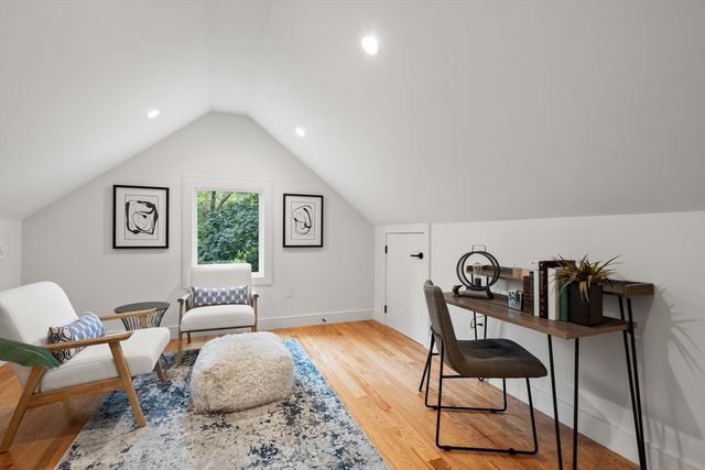 110 Harvard St Unit A A, Newton, MA 02460