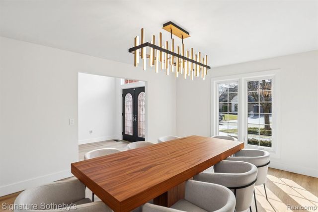 2532 Cedar Brook Court, Rochester Hills, MI 48309