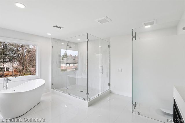 2532 Cedar Brook Court, Rochester Hills, MI 48309
