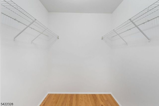 32 Pasture Ct, Roxbury Twp., NJ 07852