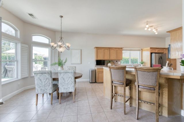 2665 Cypress Avenue, Clovis, CA 93611